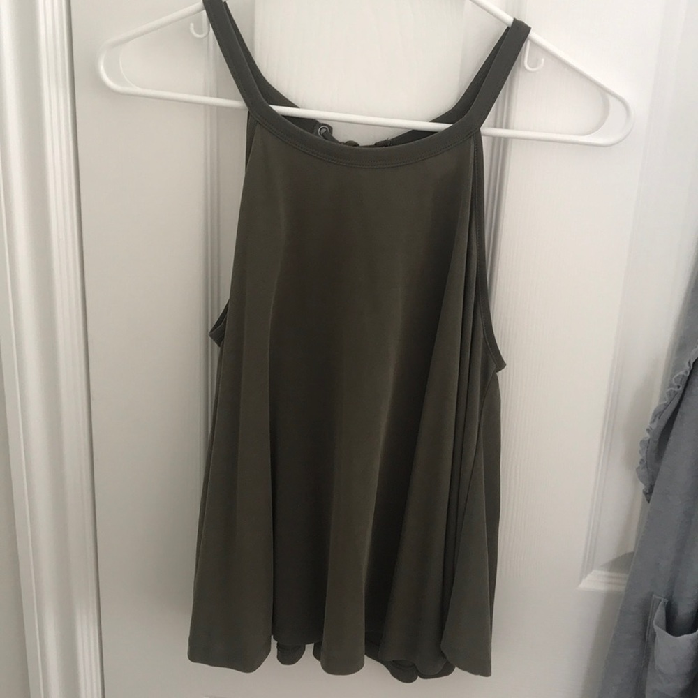 Army green flowy tank